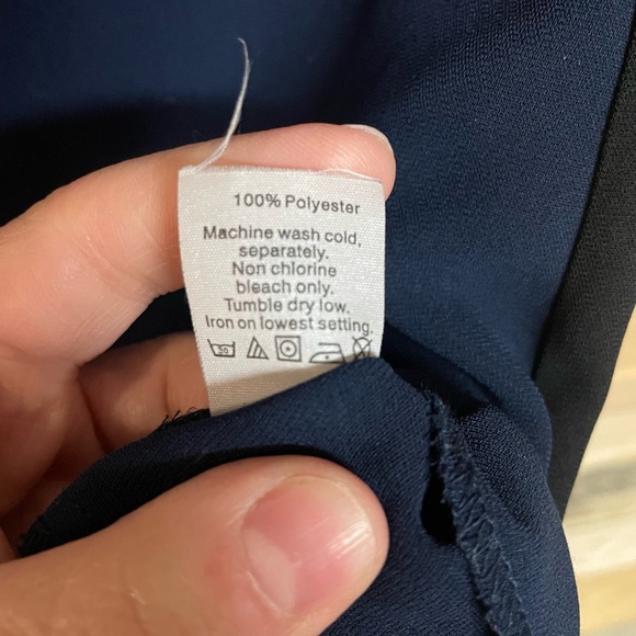 J. Crew size 00 Elegant Blue and Black Lightweight Blouse with Hook and Zipper - Picture 5 of 7